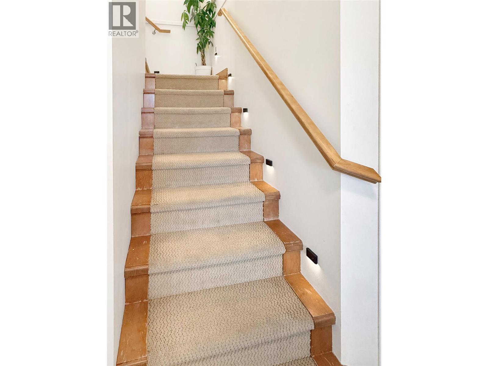 1704 2nd Ave S, Cranbrook, British Columbia  V1C 0A1 - Photo 18 - 10397915
