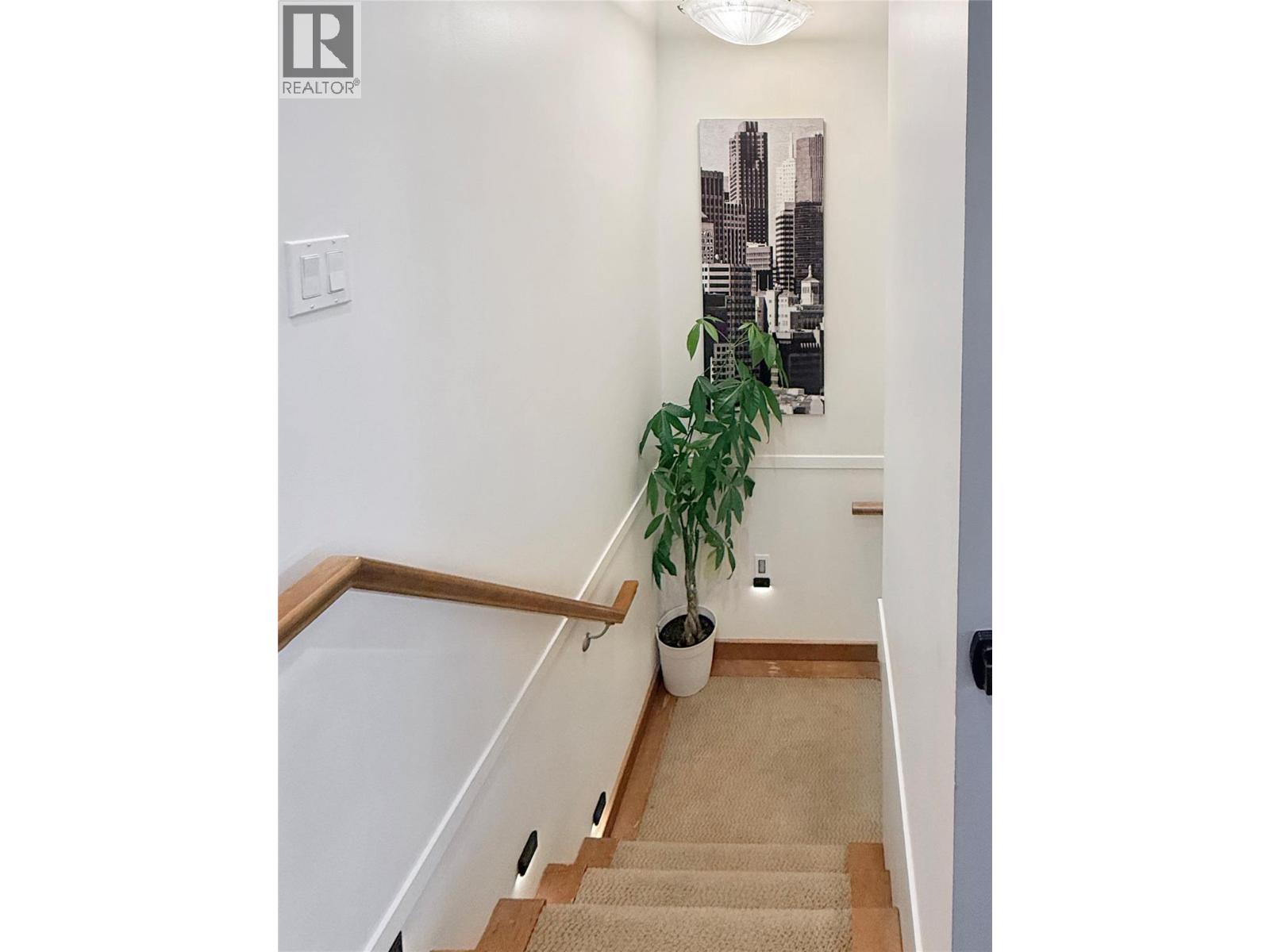 1704 2nd Ave S, Cranbrook, British Columbia  V1C 0A1 - Photo 19 - 10397915