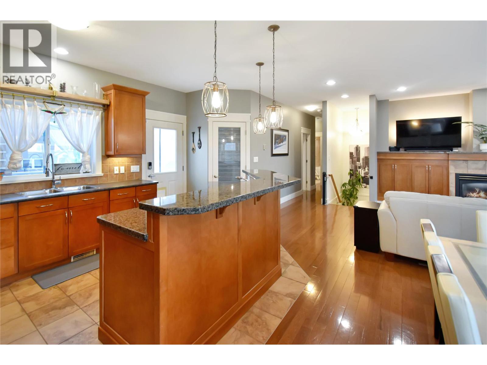 1704 2nd Ave S, Cranbrook, British Columbia  V1C 0A1 - Photo 29 - 10397915