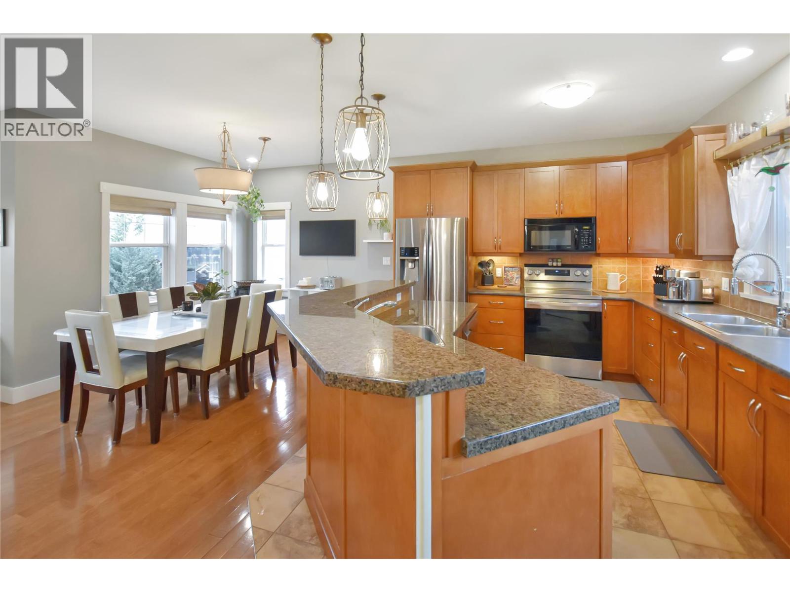 1704 2nd Ave S, Cranbrook, British Columbia  V1C 0A1 - Photo 30 - 10397915