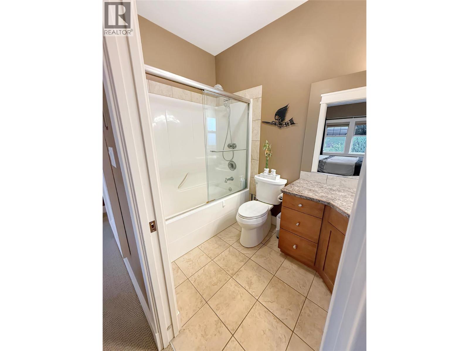 1704 2nd Ave S, Cranbrook, British Columbia  V1C 0A1 - Photo 49 - 10397915