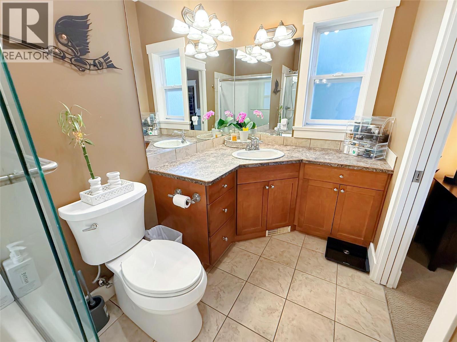 1704 2nd Ave S, Cranbrook, British Columbia  V1C 0A1 - Photo 50 - 10397915