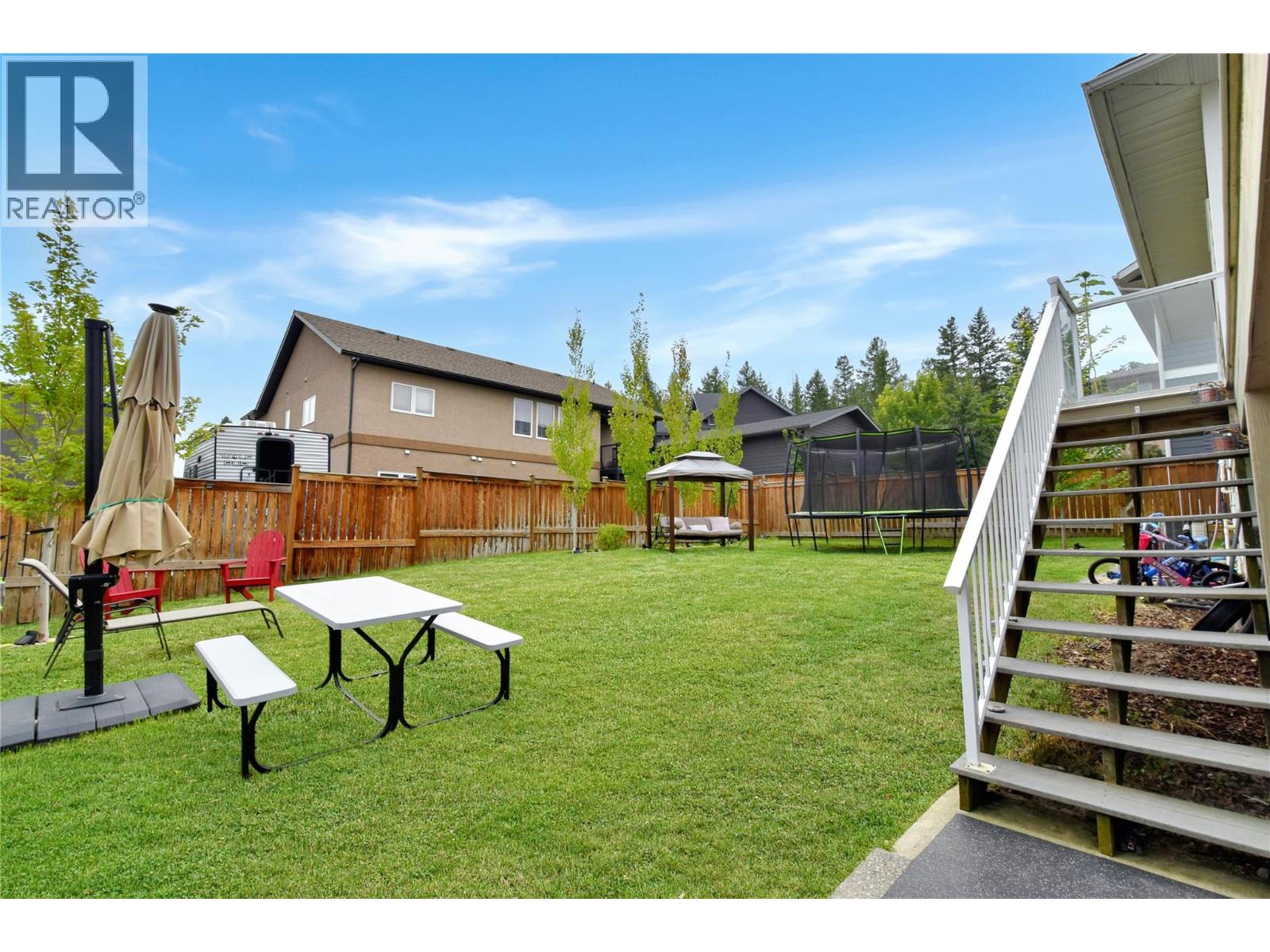 1704 2nd Ave S, Cranbrook, British Columbia  V1C 0A1 - Photo 60 - 10397915