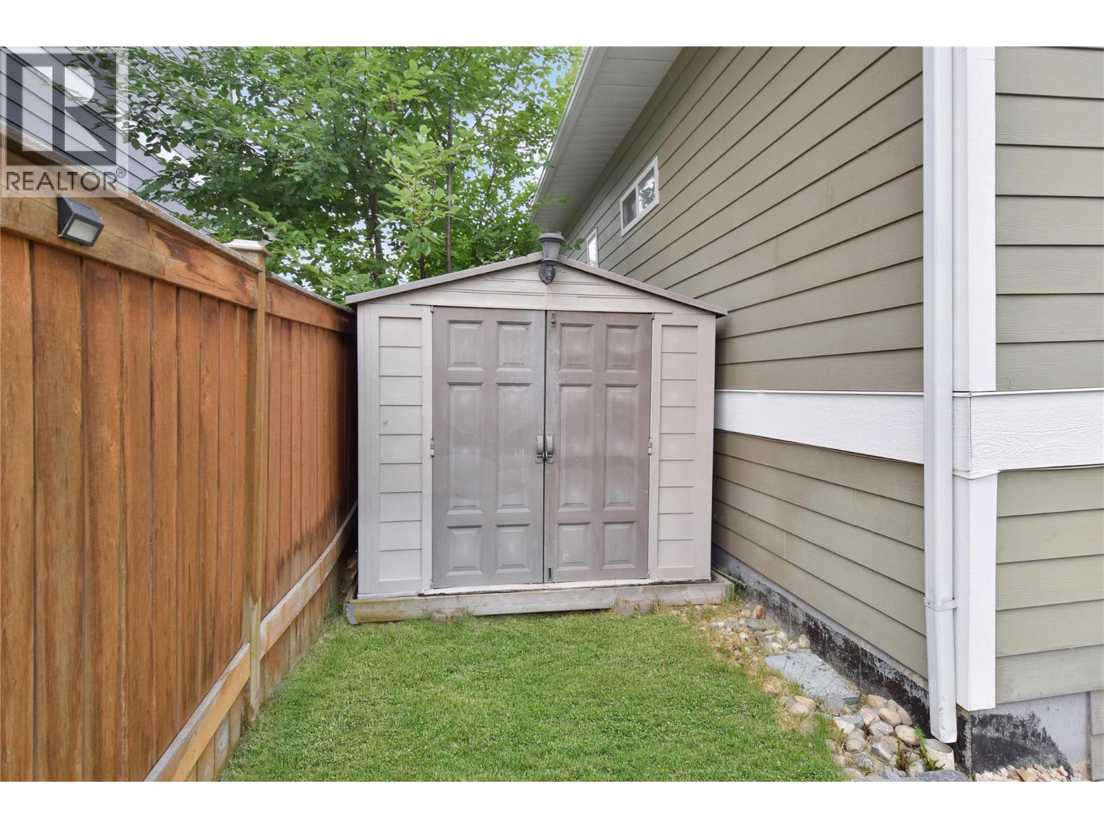 1704 2nd Ave S, Cranbrook, British Columbia  V1C 0A1 - Photo 68 - 10397915