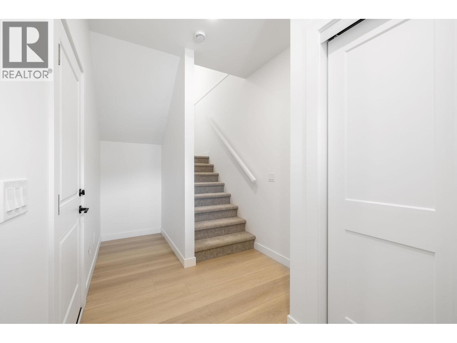 430 Arrowleaf Rise, Coldstream, British Columbia  V1B 2M4 - Photo 24 - 10397888