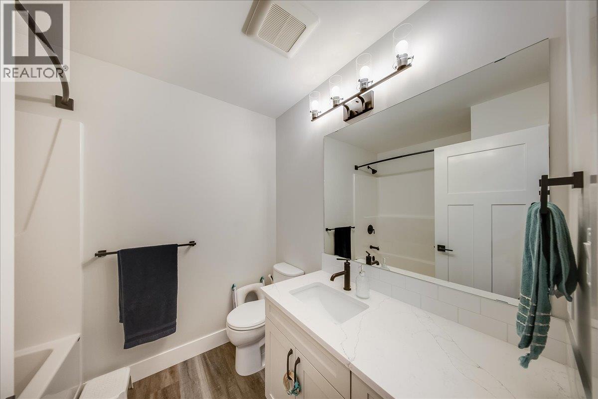 1065 Lower China Creek Road, Castlegar, British Columbia  V0G 1G0 - Photo 28 - 10397740