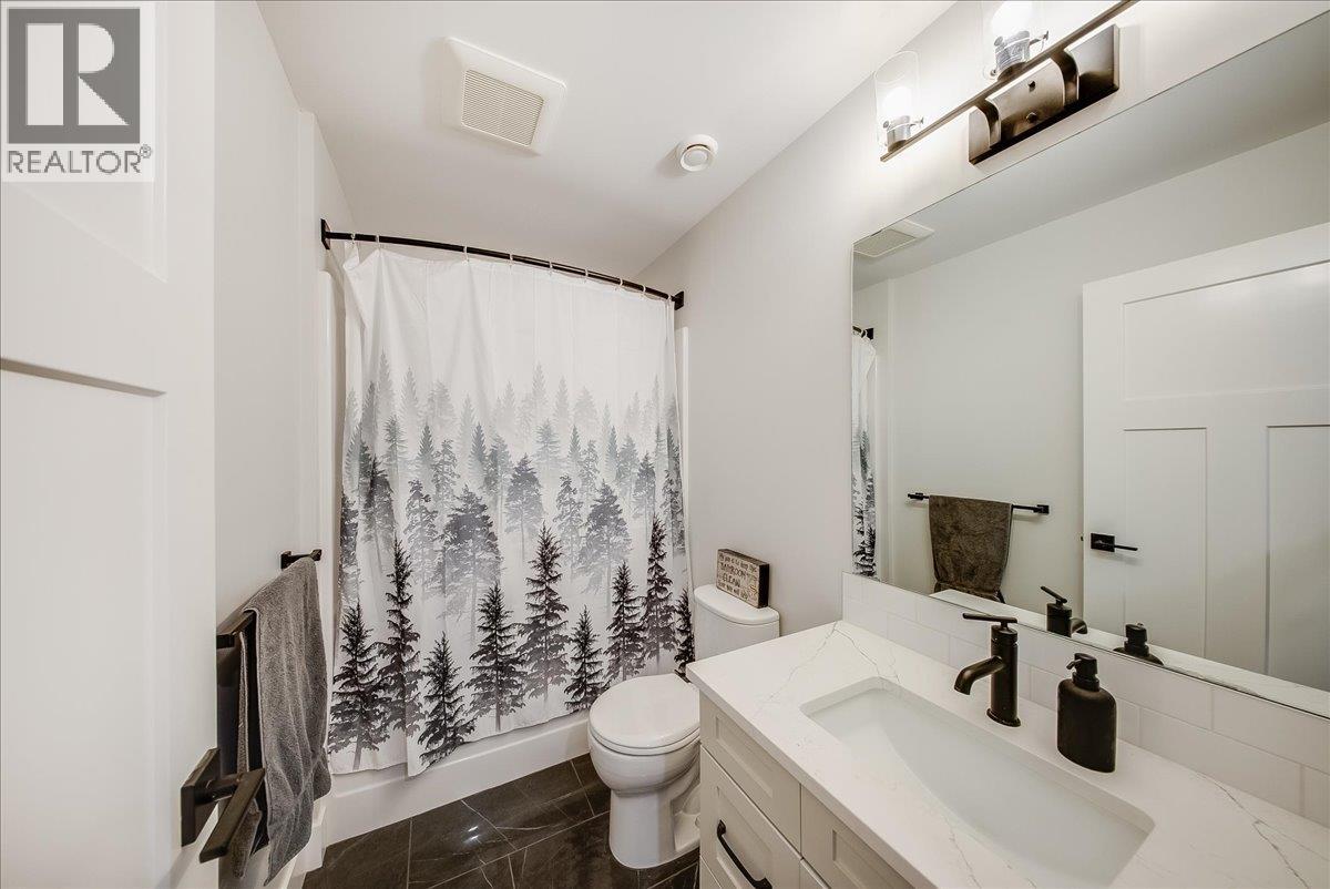 1065 Lower China Creek Road, Castlegar, British Columbia  V0G 1G0 - Photo 34 - 10397740