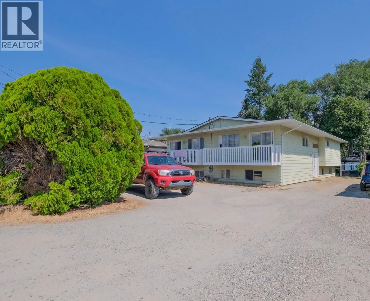 747 Hollywood Road S, Kelowna, British Columbia  V1X 5N1 - Photo 1 - 10397986