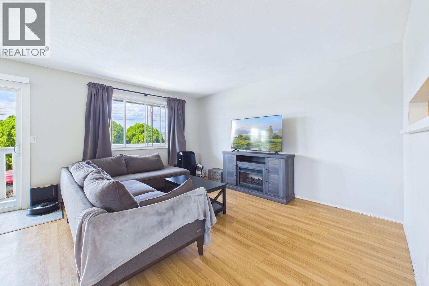 747 Hollywood Road S, Kelowna, British Columbia  V1X 5N1 - Photo 13 - 10397986