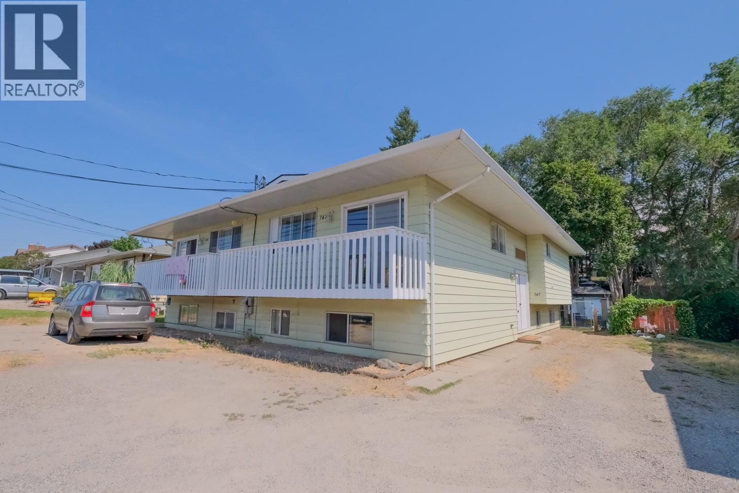 747 Hollywood Road S, Kelowna, British Columbia  V1X 5N1 - Photo 2 - 10397986