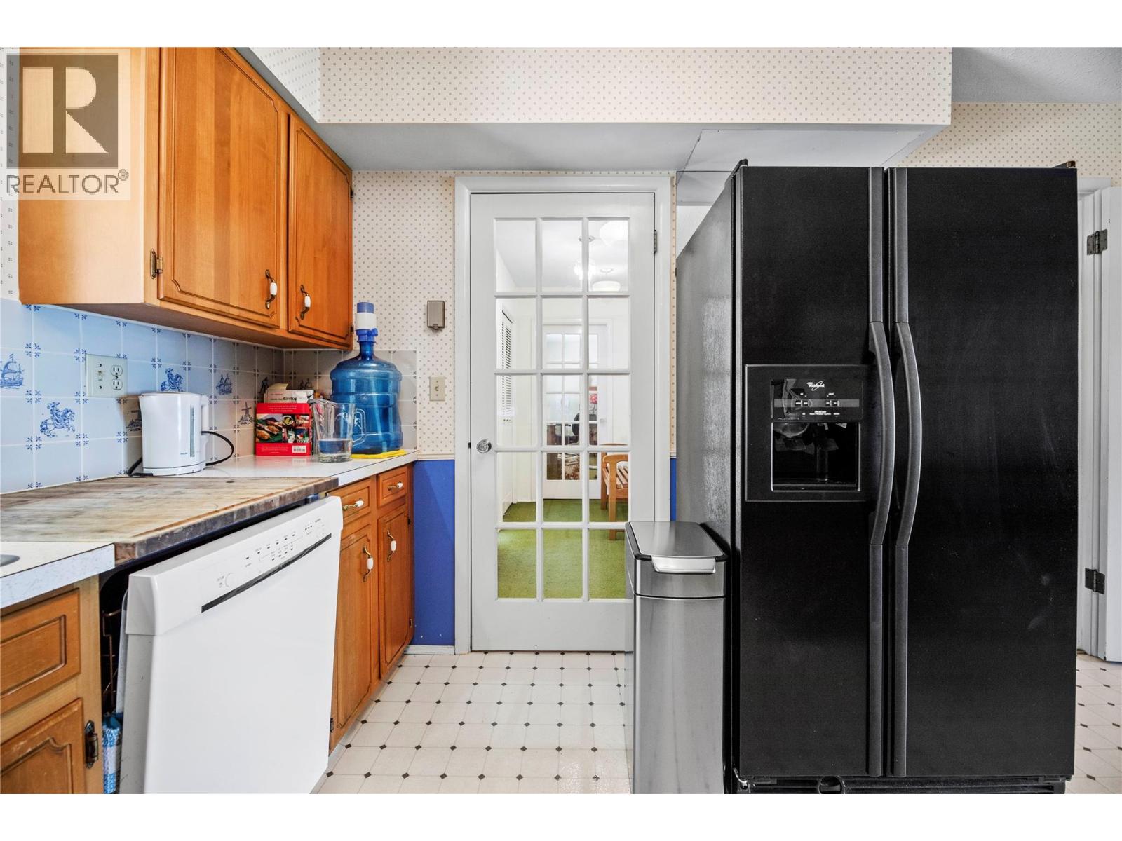 413 97a Highway, Sicamous, British Columbia  V0E 2V1 - Photo 41 - 10398054