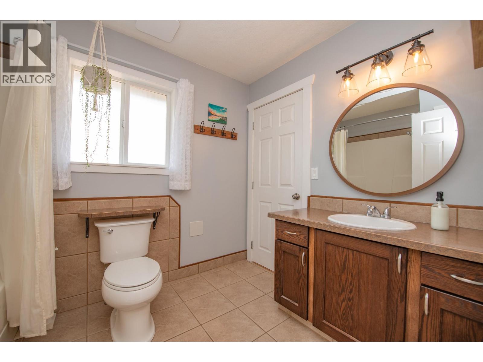 2209 Leblanc Street, Lumby, British Columbia  V0E 2G0 - Photo 25 - 10397937