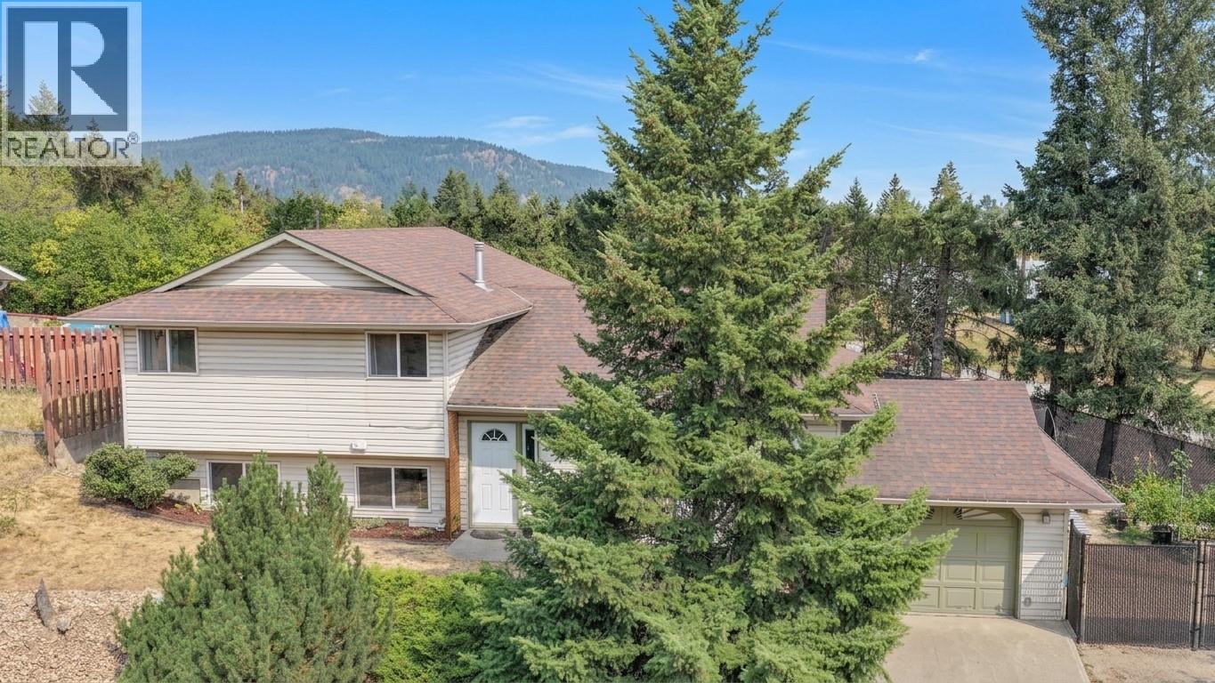 2209 Leblanc Street, Lumby, British Columbia  V0E 2G0 - Photo 55 - 10397937