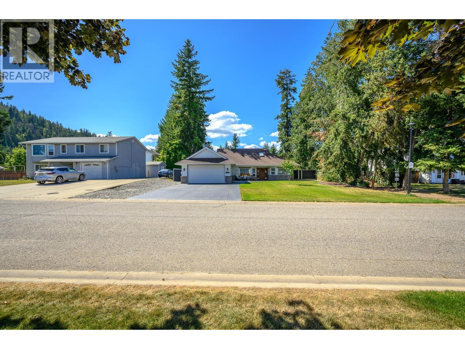 1941 18 Street Se, Salmon Arm, British Columbia  V1E 1L4 - Photo 76 - 10397919