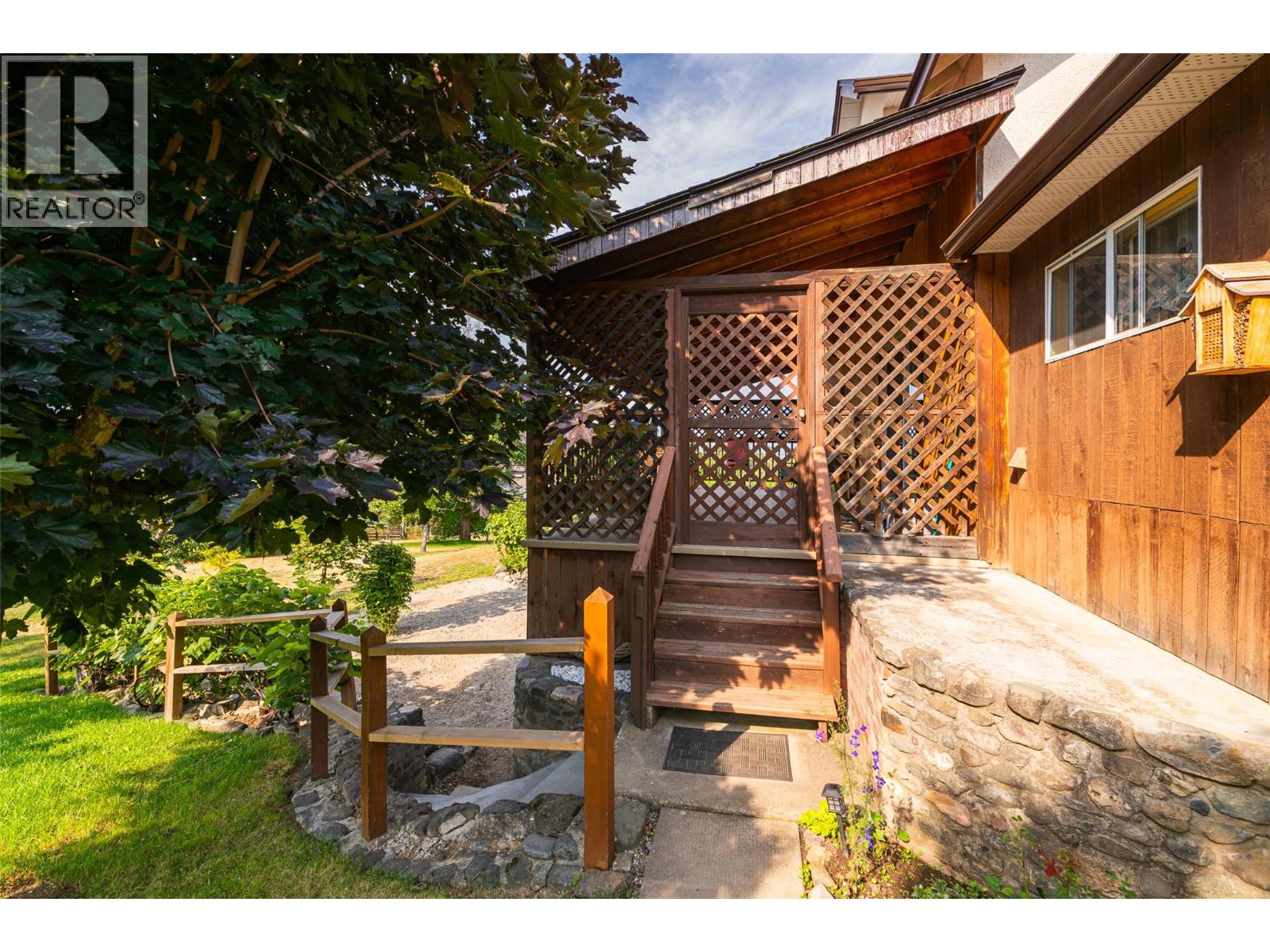1843 Mclaren Street, Creston, British Columbia  V0B 1G5 - Photo 41 - 10397899