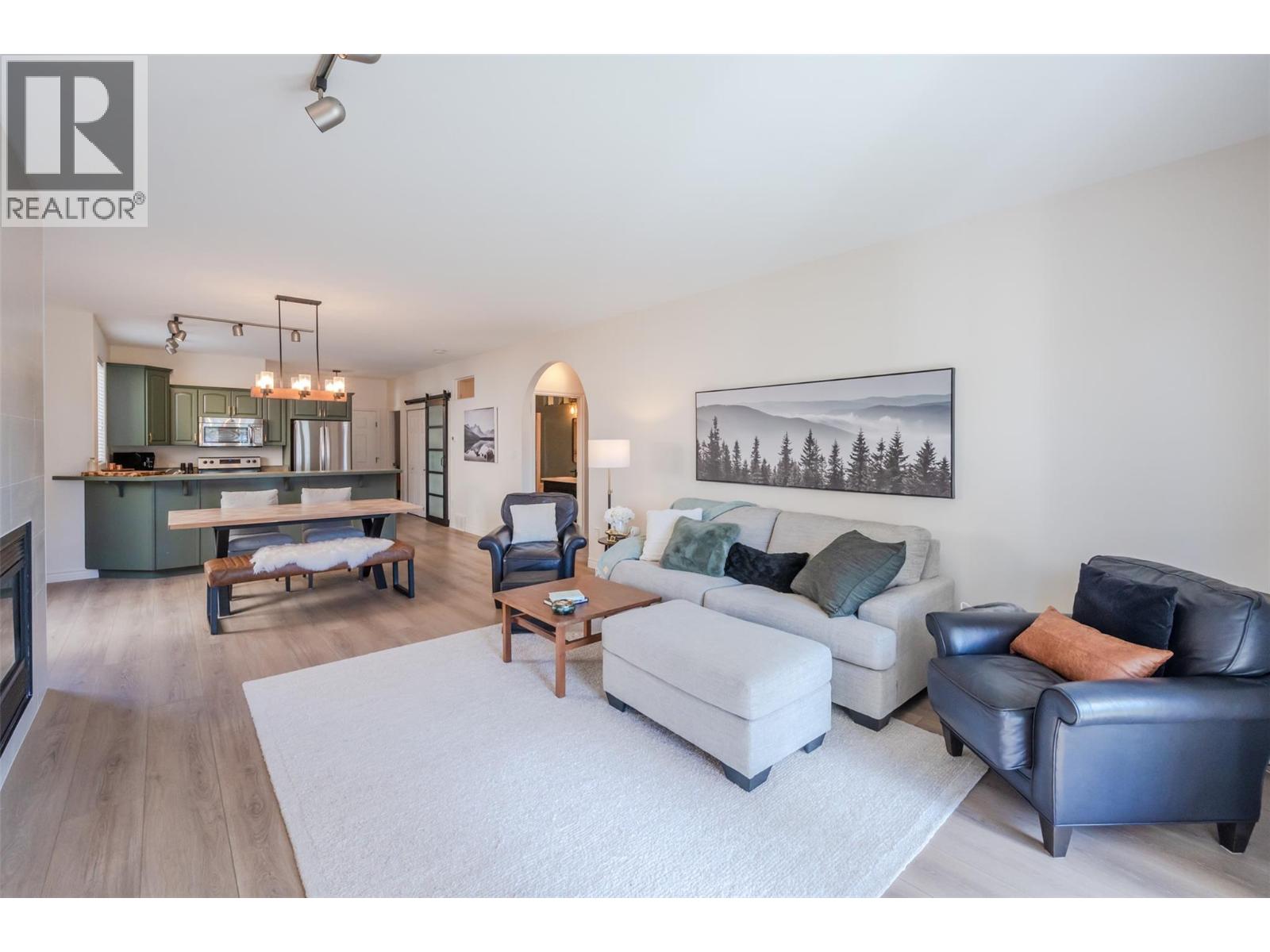 1065 Churchill Avenue Unit# 102, Penticton, British Columbia  V2A 9A7 - Photo 3 - 10397822