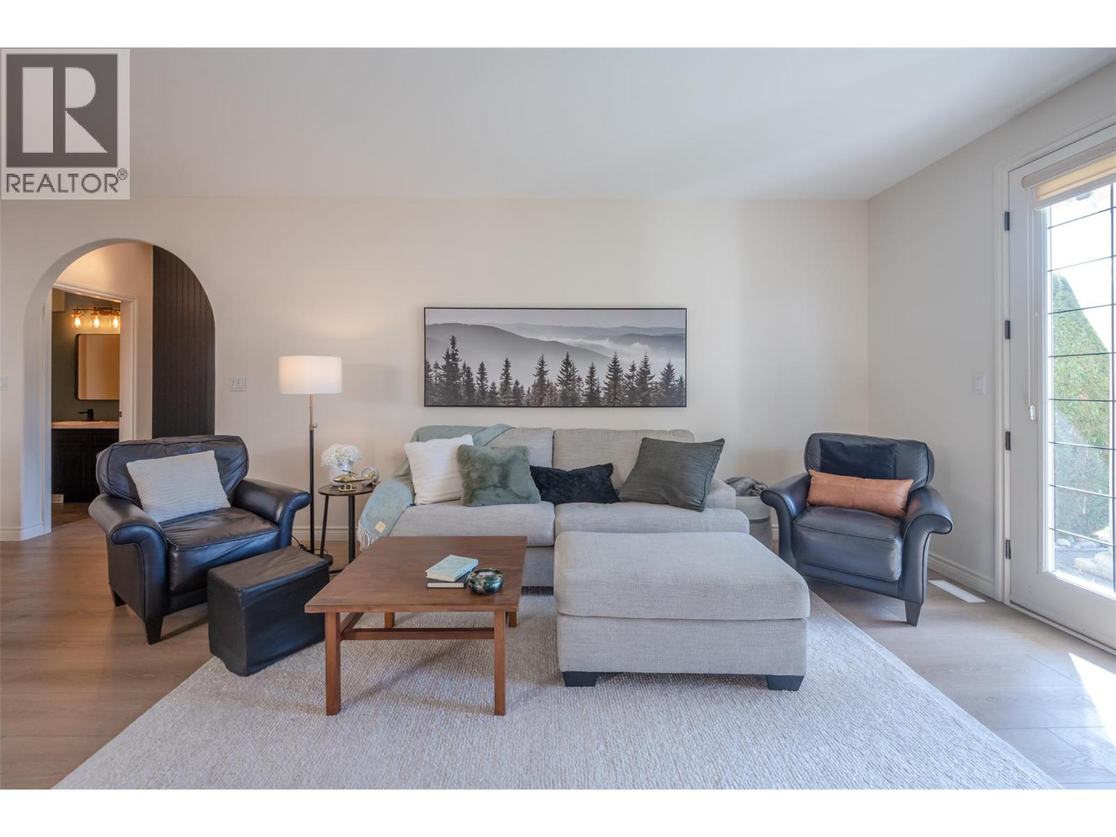 1065 Churchill Avenue Unit# 102, Penticton, British Columbia  V2A 9A7 - Photo 4 - 10397822