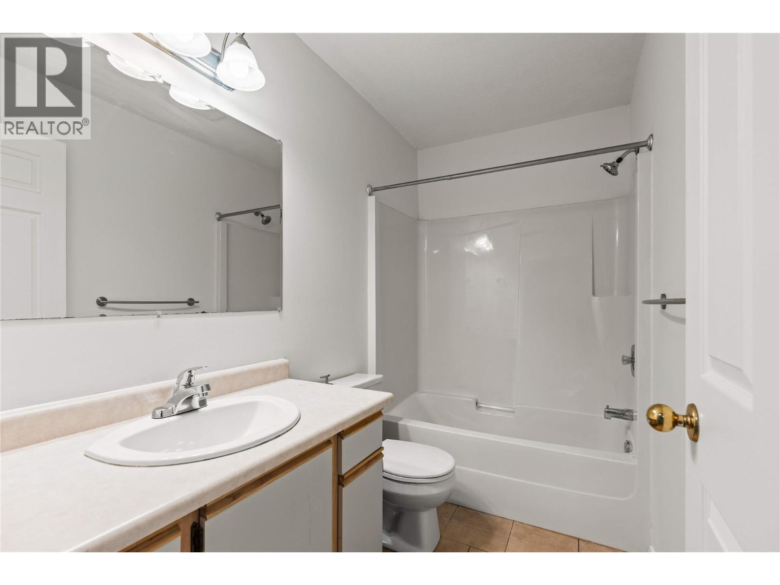 4202 Alexis Park Drive, Vernon, British Columbia  v1t 6h3 - Photo 19 - 10397941