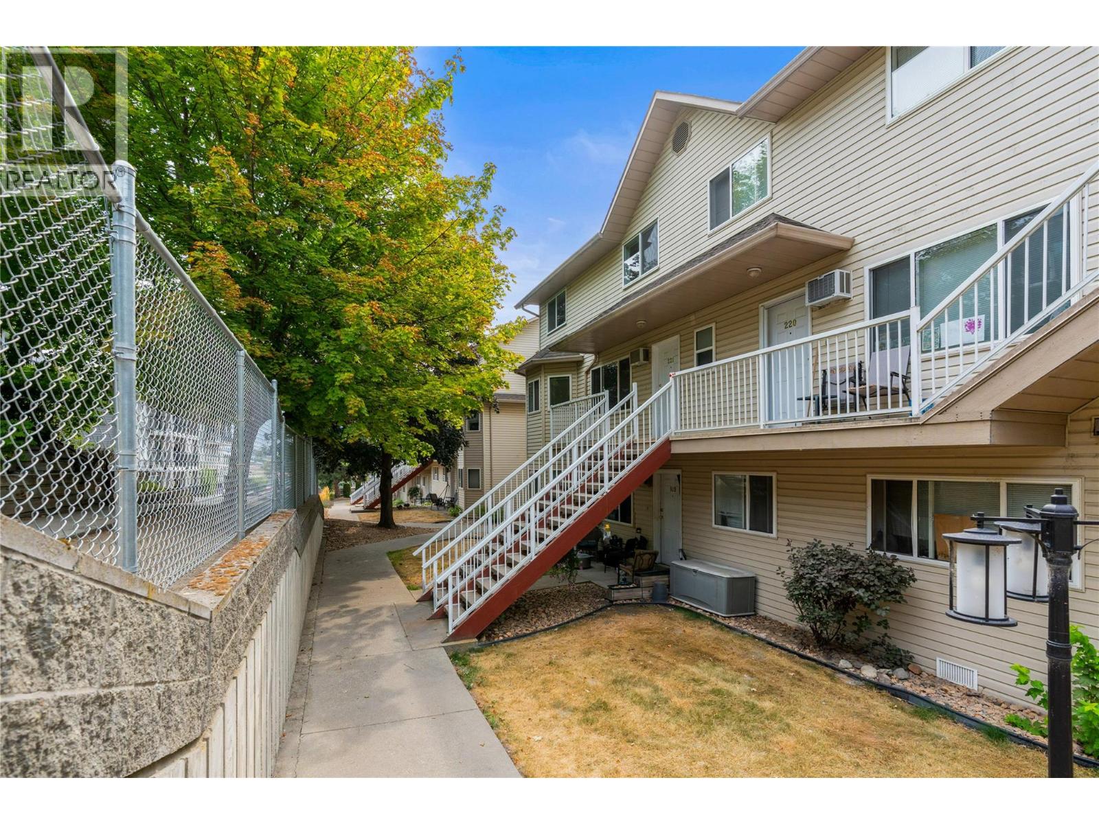 4202 Alexis Park Drive, Vernon, British Columbia  v1t 6h3 - Photo 26 - 10397941