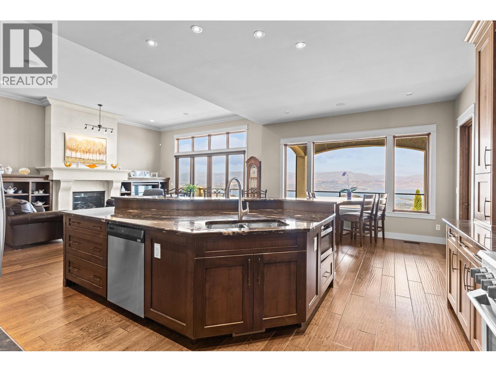 942 Hewetson Avenue, Kelowna, British Columbia  V1W 5H8 - Photo 13 - 10397967