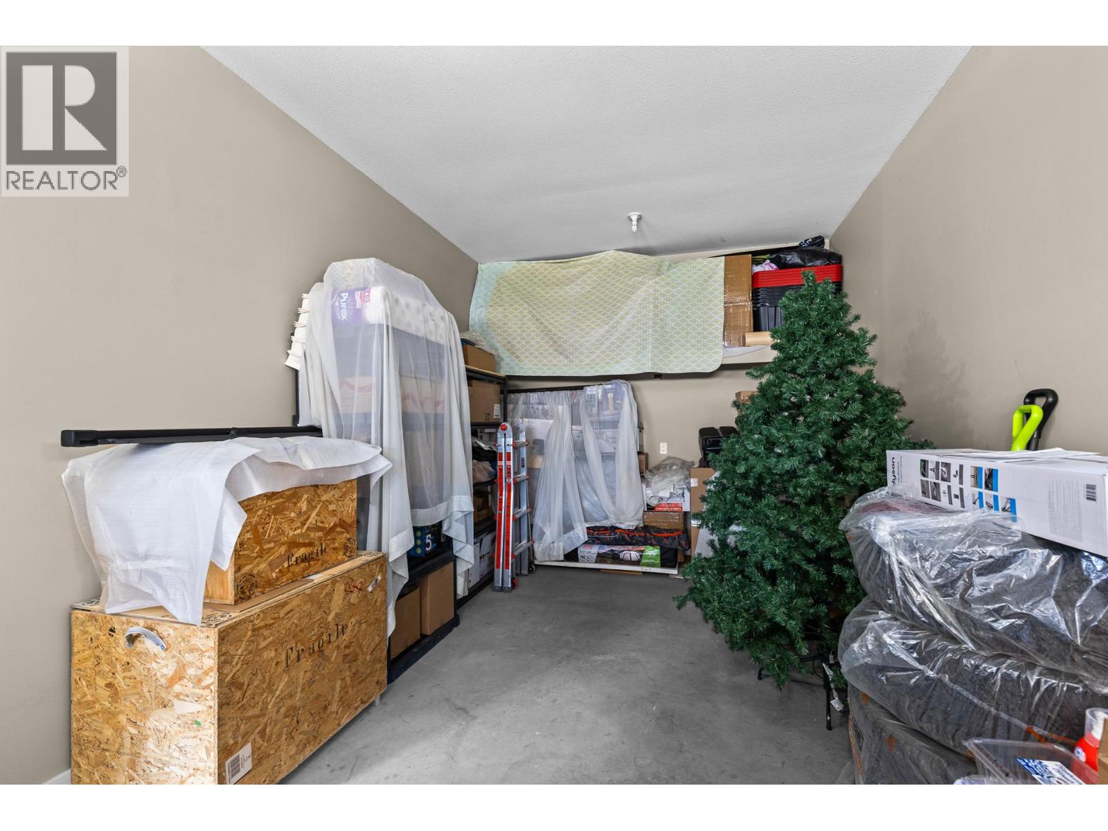942 Hewetson Avenue, Kelowna, British Columbia  V1W 5H8 - Photo 23 - 10397967