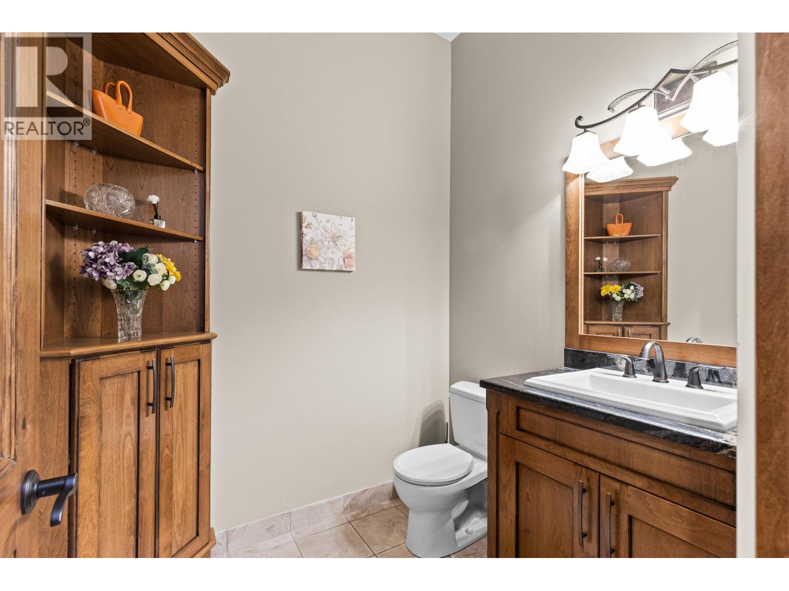 942 Hewetson Avenue, Kelowna, British Columbia  V1W 5H8 - Photo 24 - 10397967