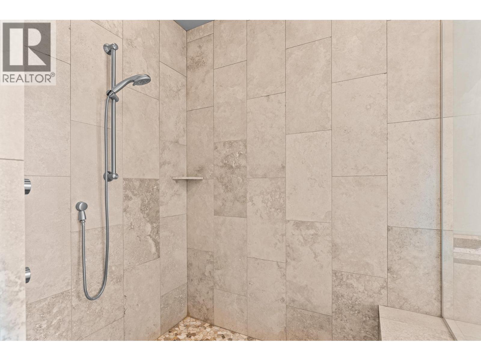 942 Hewetson Avenue, Kelowna, British Columbia  V1W 5H8 - Photo 31 - 10397967