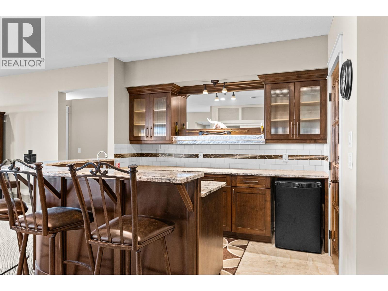942 Hewetson Avenue, Kelowna, British Columbia  V1W 5H8 - Photo 36 - 10397967