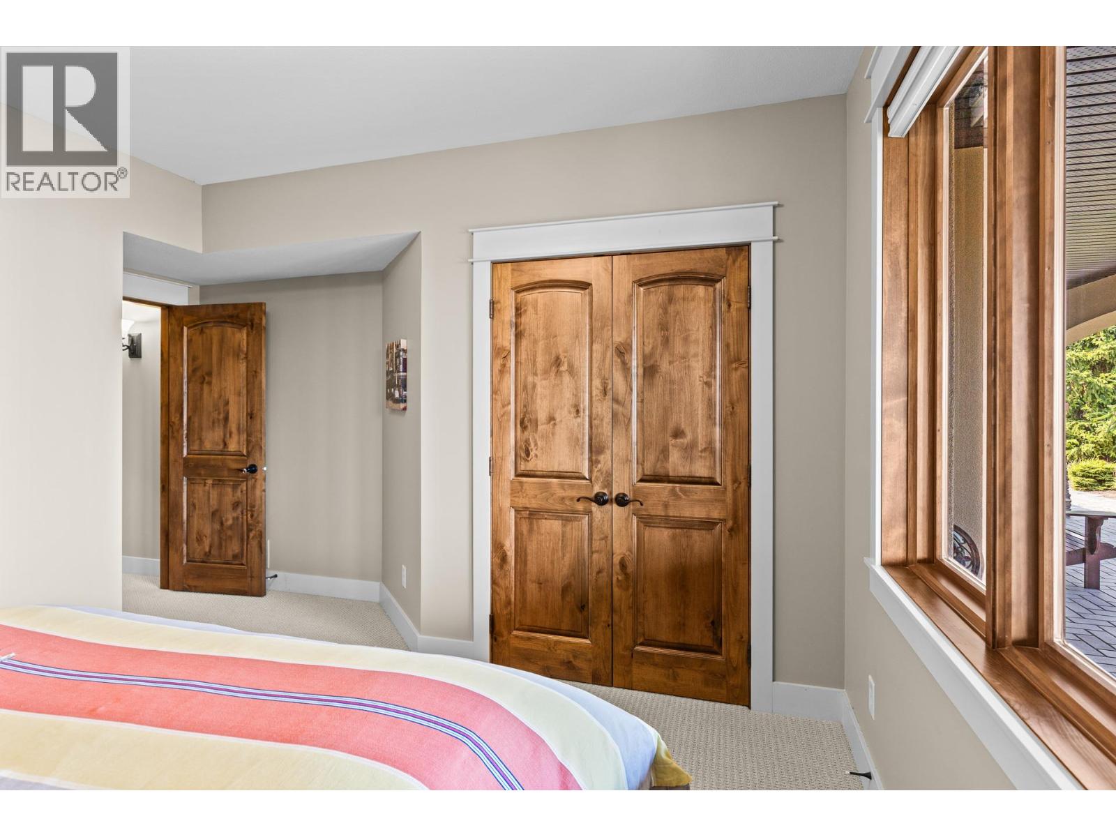 942 Hewetson Avenue, Kelowna, British Columbia  V1W 5H8 - Photo 48 - 10397967