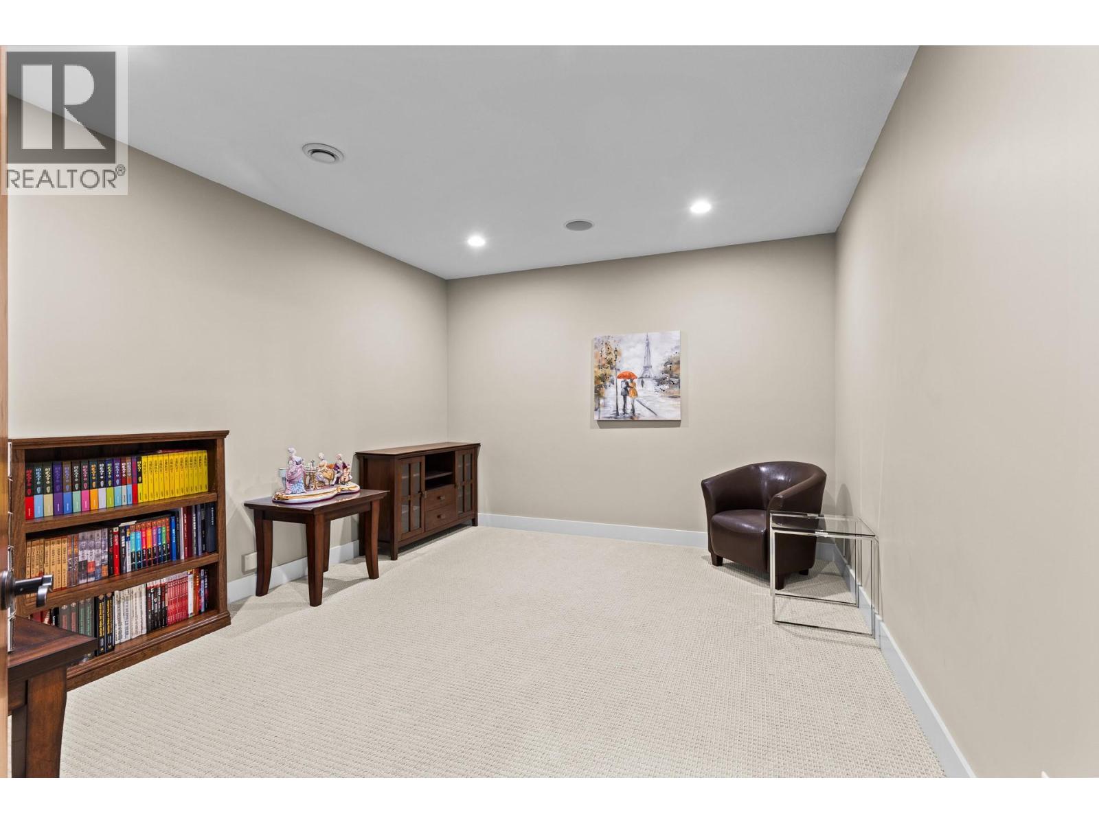 942 Hewetson Avenue, Kelowna, British Columbia  V1W 5H8 - Photo 49 - 10397967