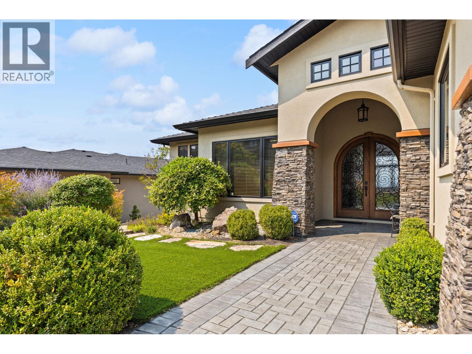 942 Hewetson Avenue, Kelowna, British Columbia  V1W 5H8 - Photo 65 - 10397967