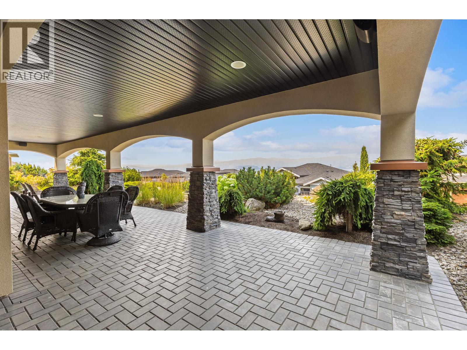 942 Hewetson Avenue, Kelowna, British Columbia  V1W 5H8 - Photo 71 - 10397967