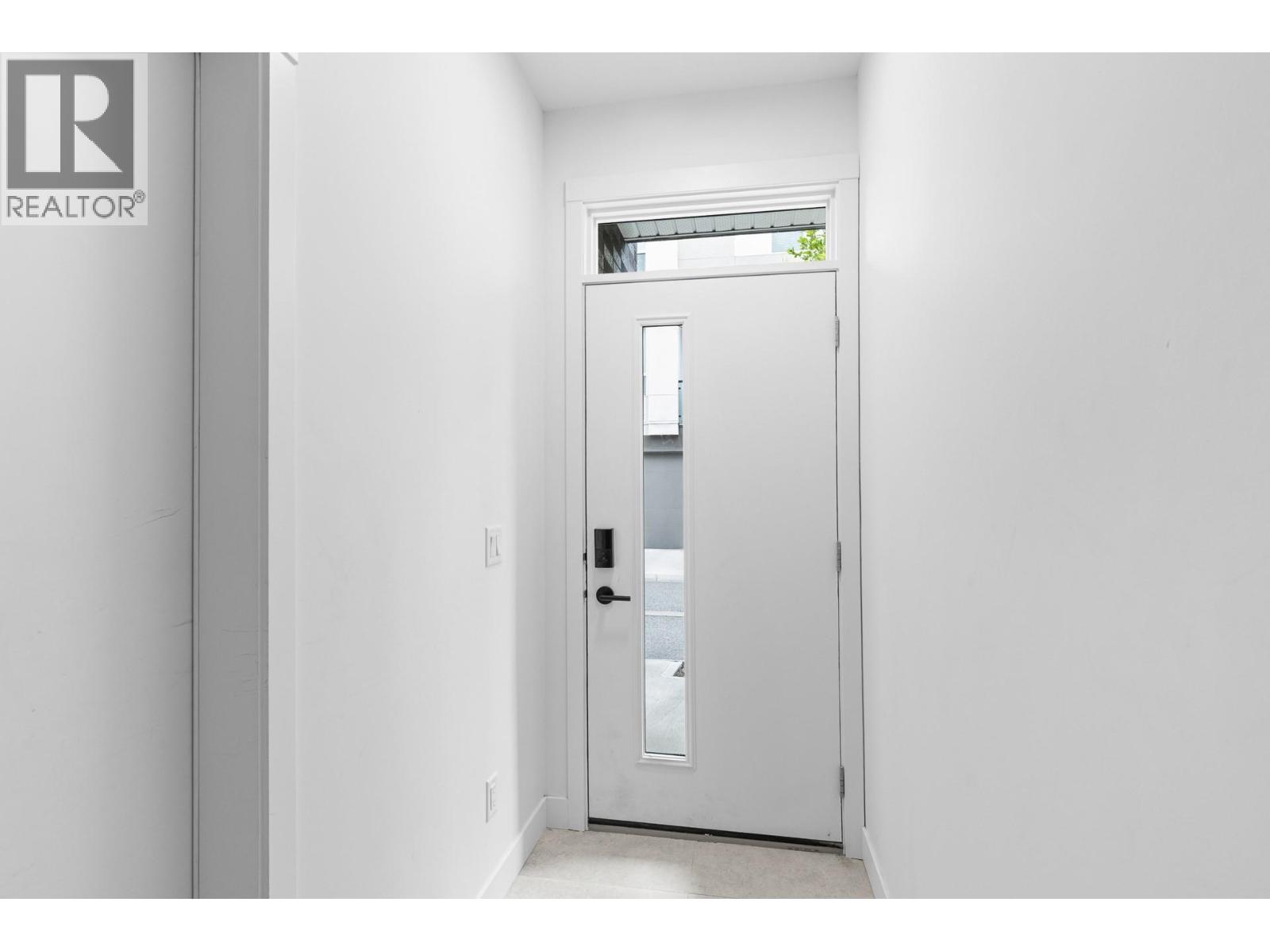 610 Academy Way Unit# 19, Kelowna, British Columbia  V1V 0H2 - Photo 2 - 10397962