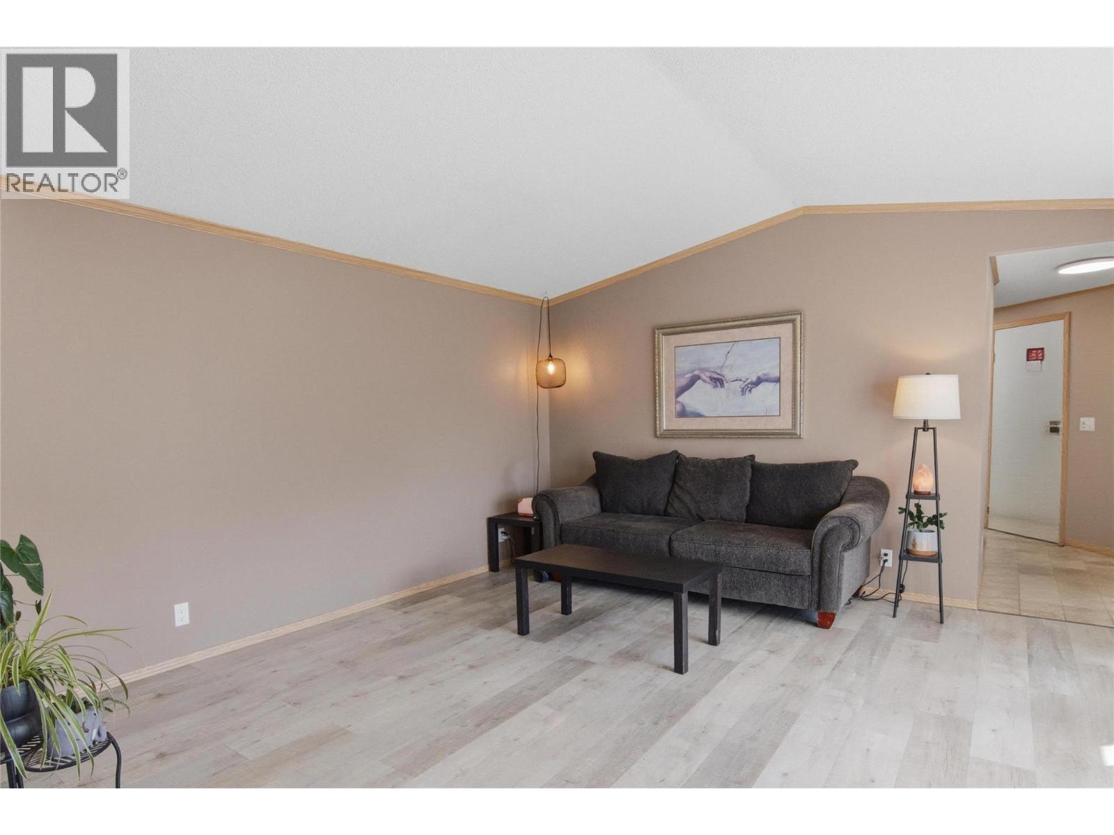 2815 Princeton Kamloops Highway Unit# 8, Kamloops, British Columbia  V0E 2A0 - Photo 10 - 10398048