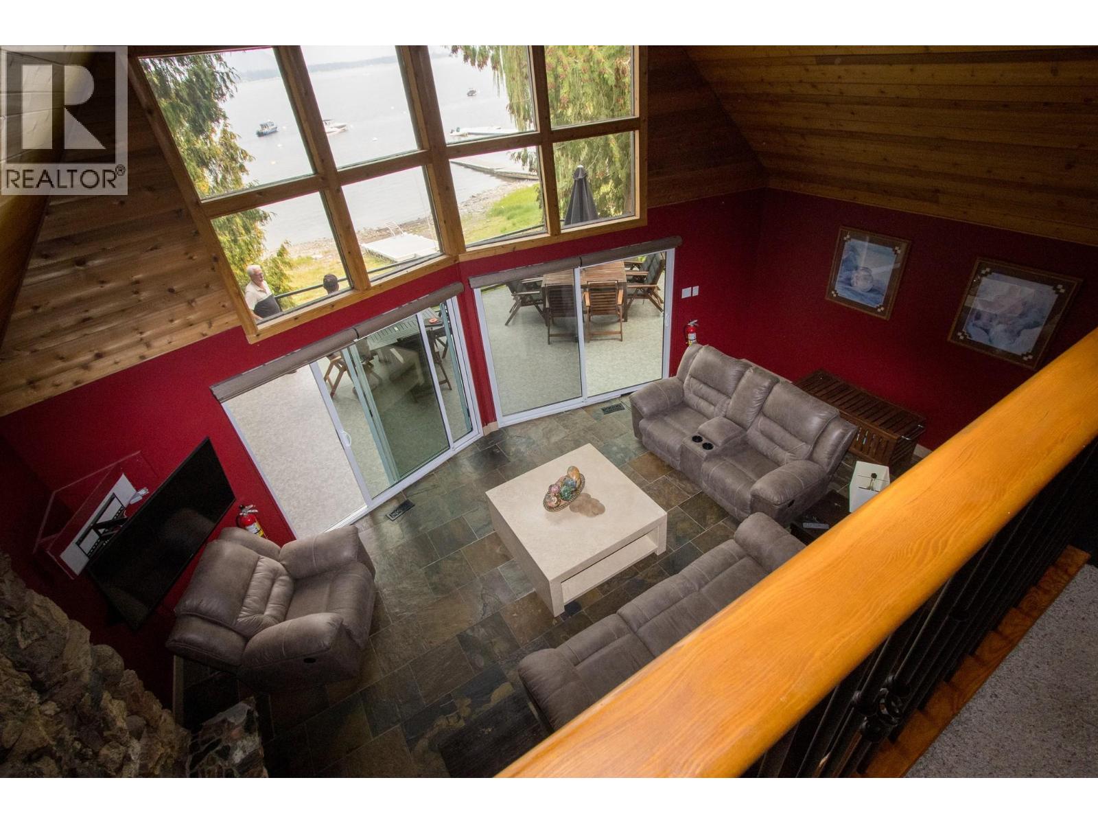 3075 Waverly Rd. Road, Sorrento, British Columbia  V0E 2W1 - Photo 11 - 10397932
