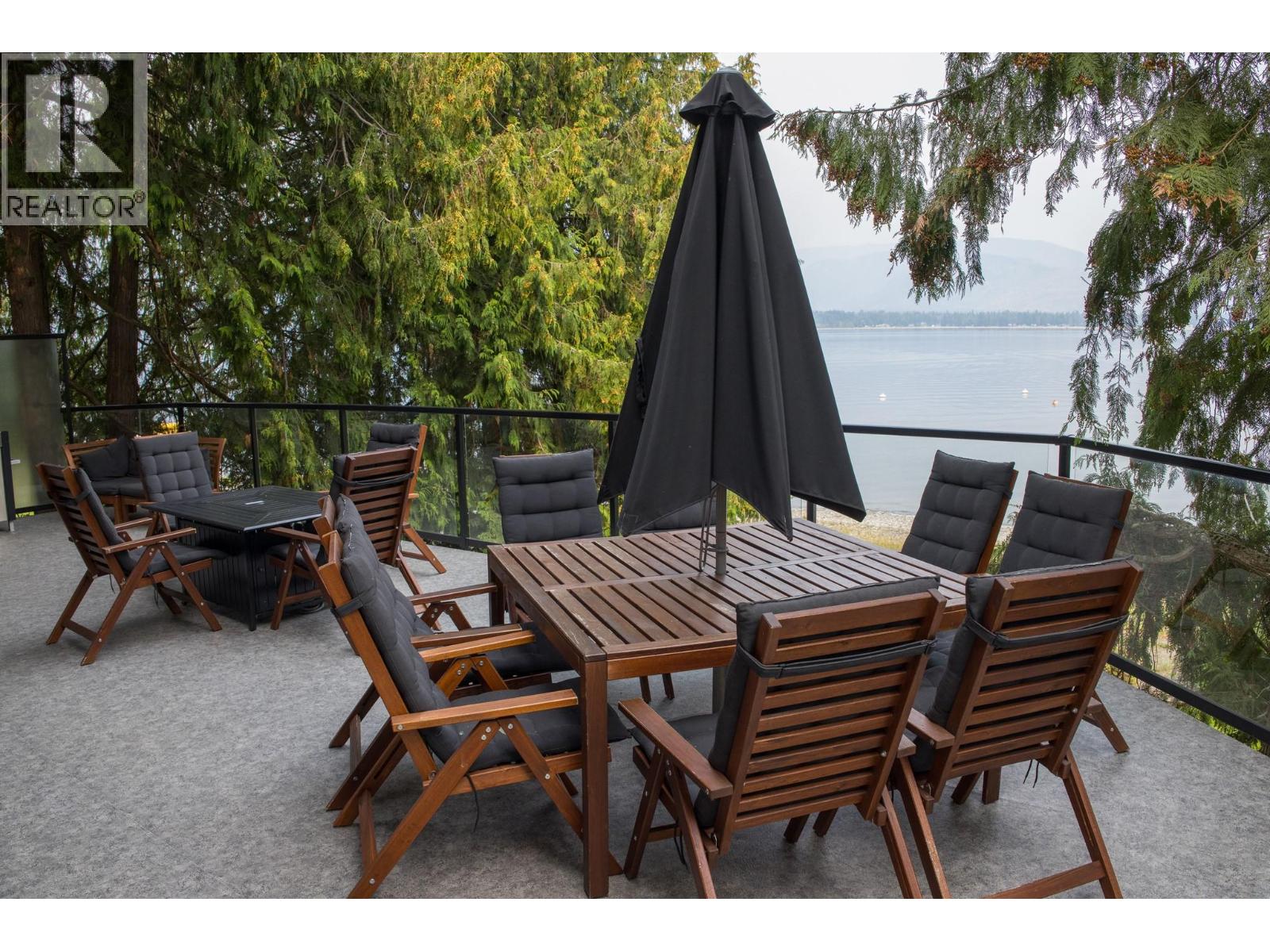3075 Waverly Rd. Road, Sorrento, British Columbia  V0E 2W1 - Photo 3 - 10397932