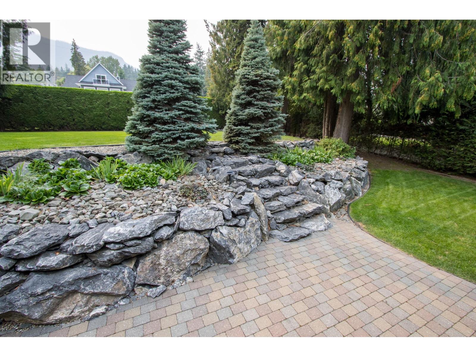 3075 Waverly Rd. Road, Sorrento, British Columbia  V0E 2W1 - Photo 4 - 10397932