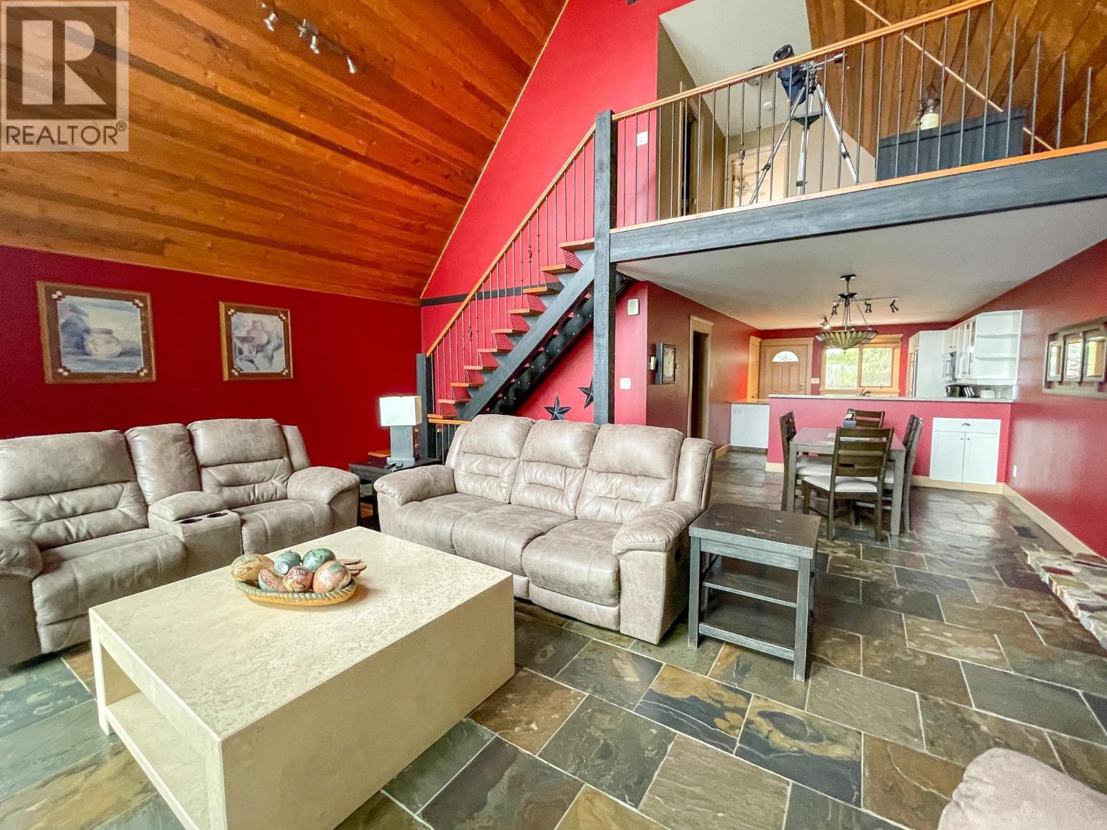 3075 Waverly Rd. Road, Sorrento, British Columbia  V0E 2W1 - Photo 7 - 10397932