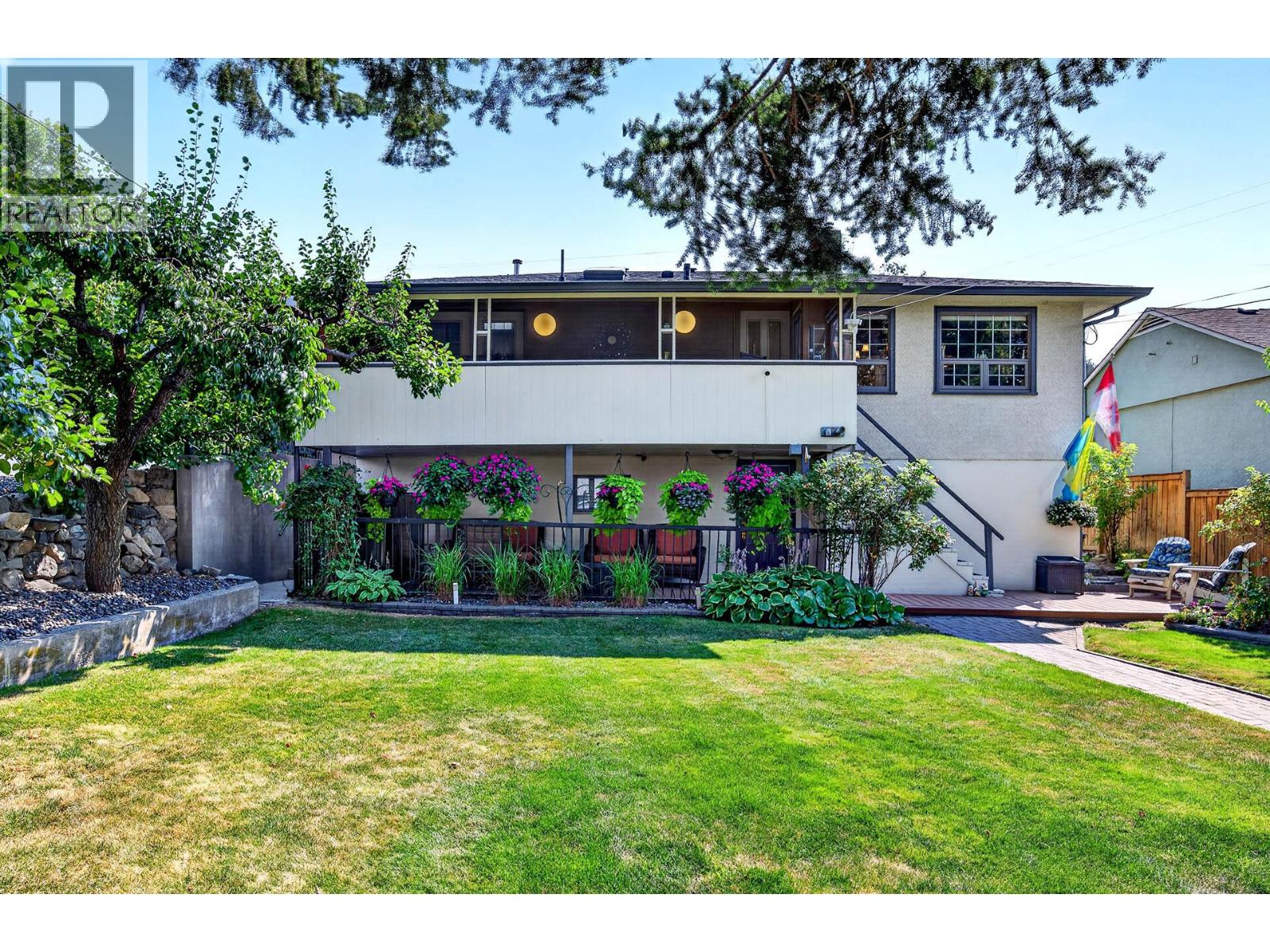 792 Munro Street, Kamloops, British Columbia  V2C 3E8 - Photo 44 - 10398049