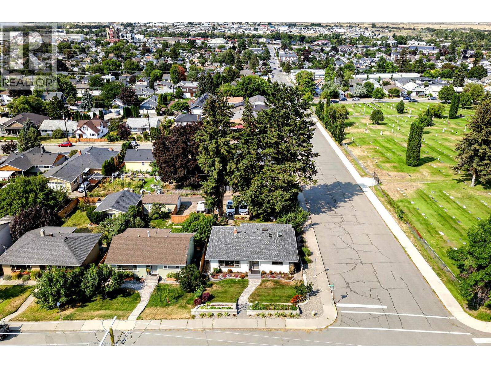 792 Munro Street, Kamloops, British Columbia  V2C 3E8 - Photo 54 - 10398049