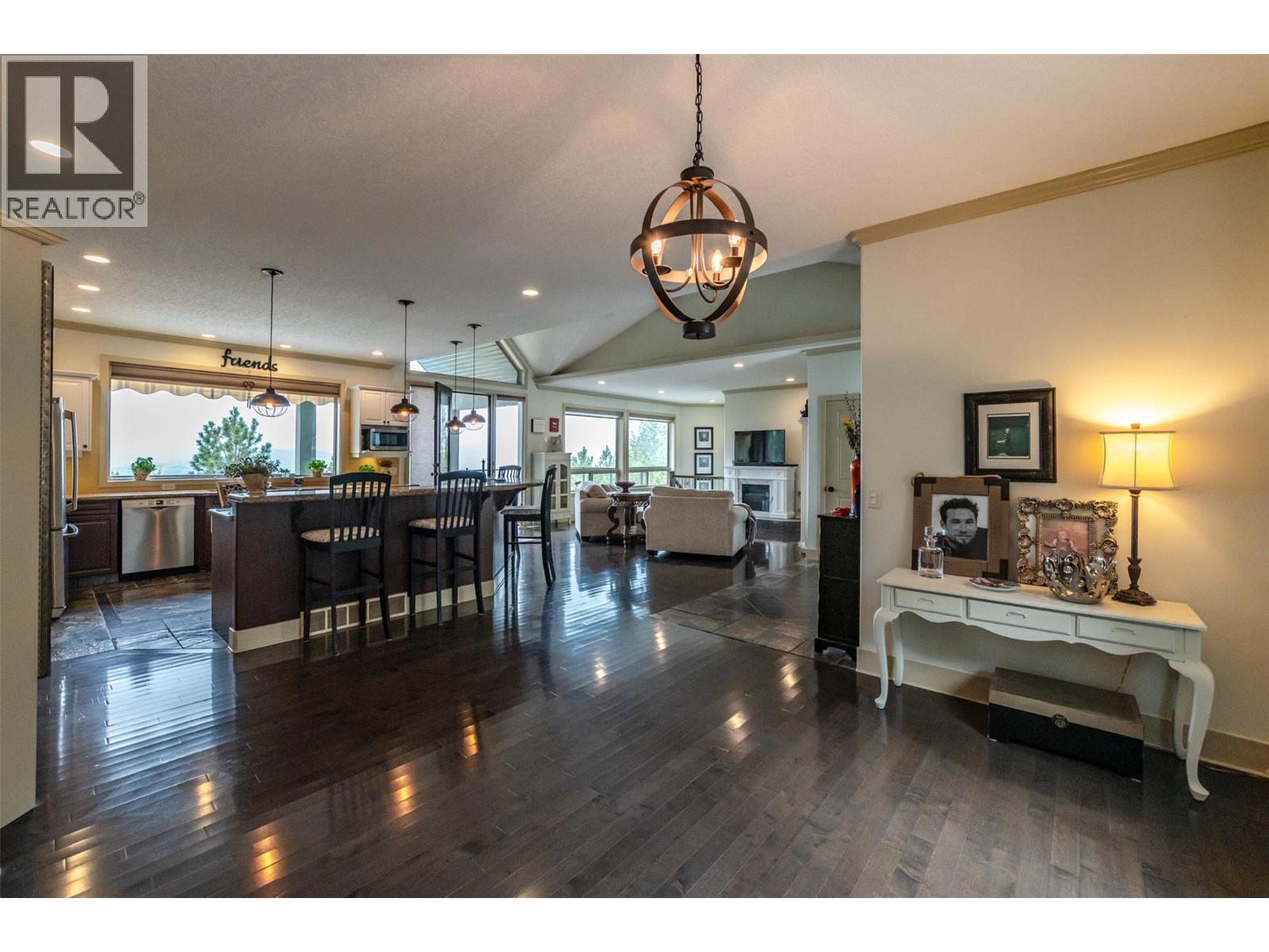 180 Peregrine Court, Osoyoos, British Columbia  V0H 1V6 - Photo 10 - 10398031
