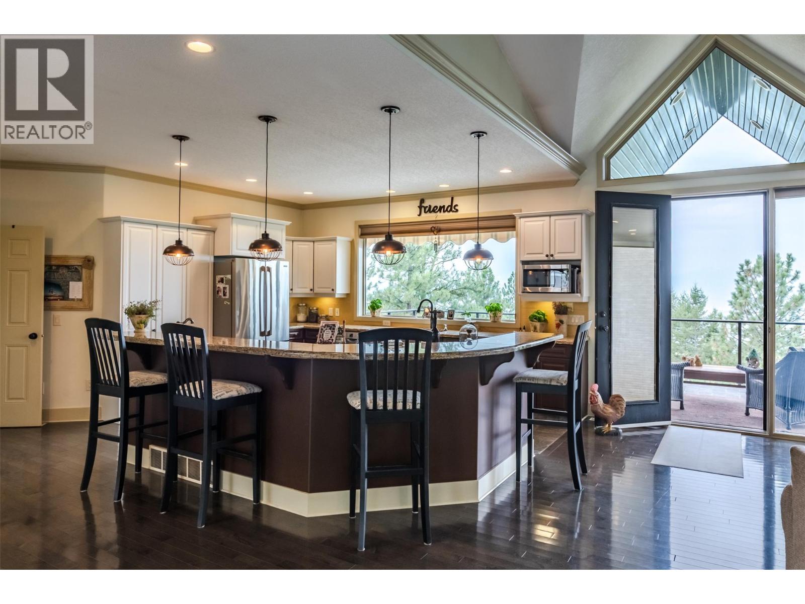 180 Peregrine Court, Osoyoos, British Columbia  V0H 1V6 - Photo 3 - 10398031