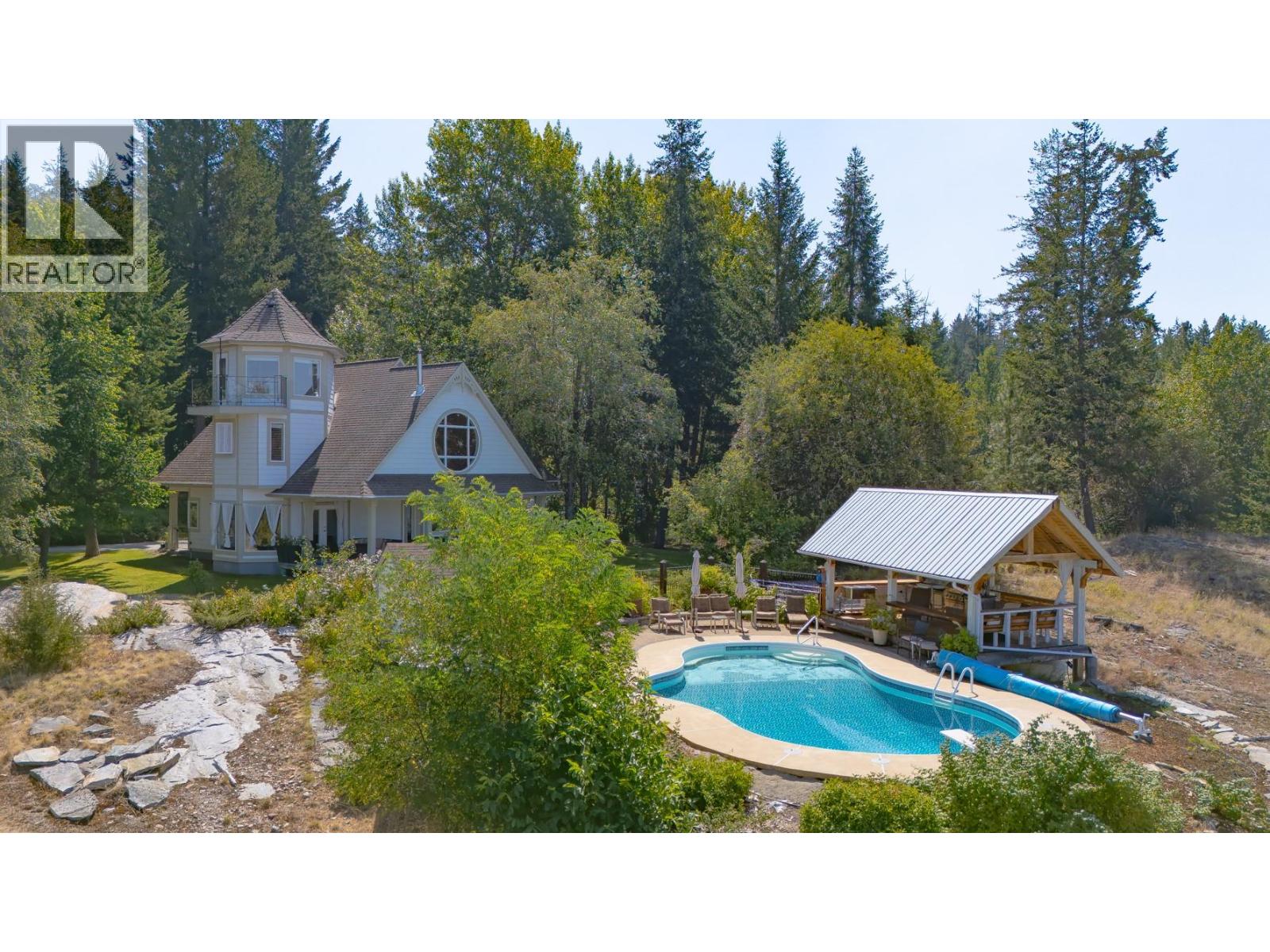 114 Bear End Road, Penticton, British Columbia  V2A 8V6 - Photo 1 - 10398078