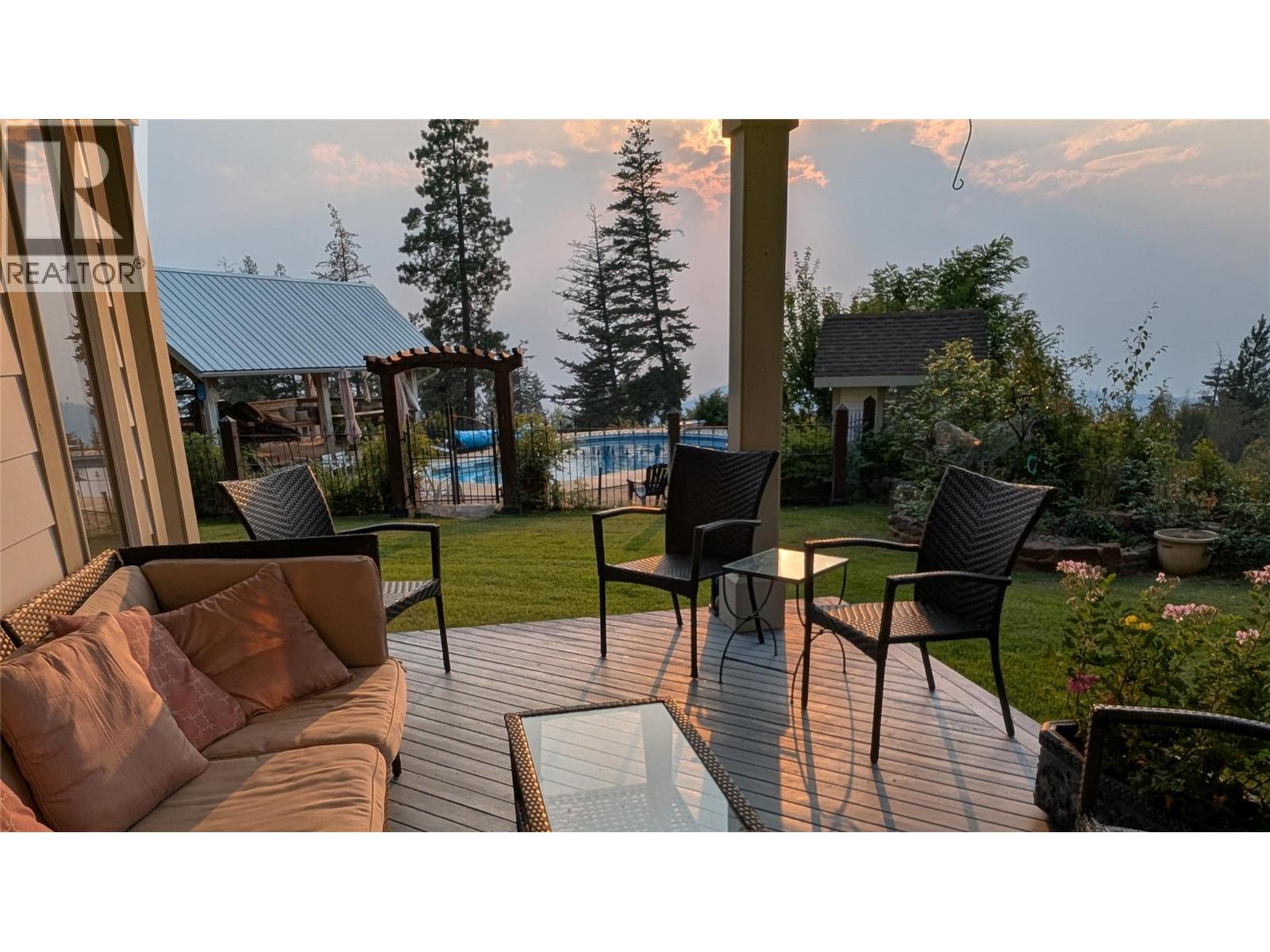 114 Bear End Road, Penticton, British Columbia  V2A 8V6 - Photo 6 - 10398078