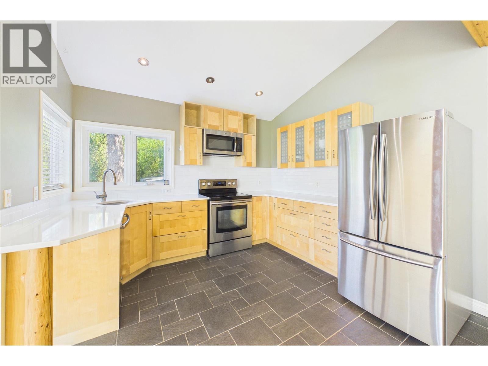 114 Bear End Road, Penticton, British Columbia  V2A 8V6 - Photo 60 - 10398078