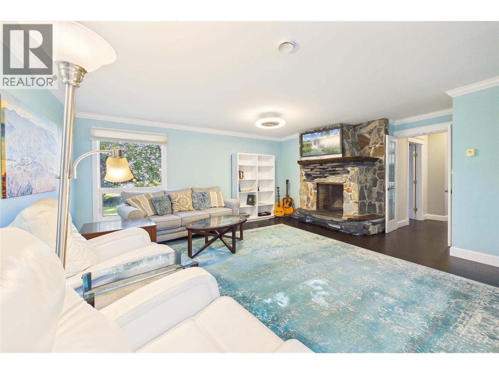 114 Bear End Road, Penticton, British Columbia  V2A 8V6 - Photo 9 - 10398078