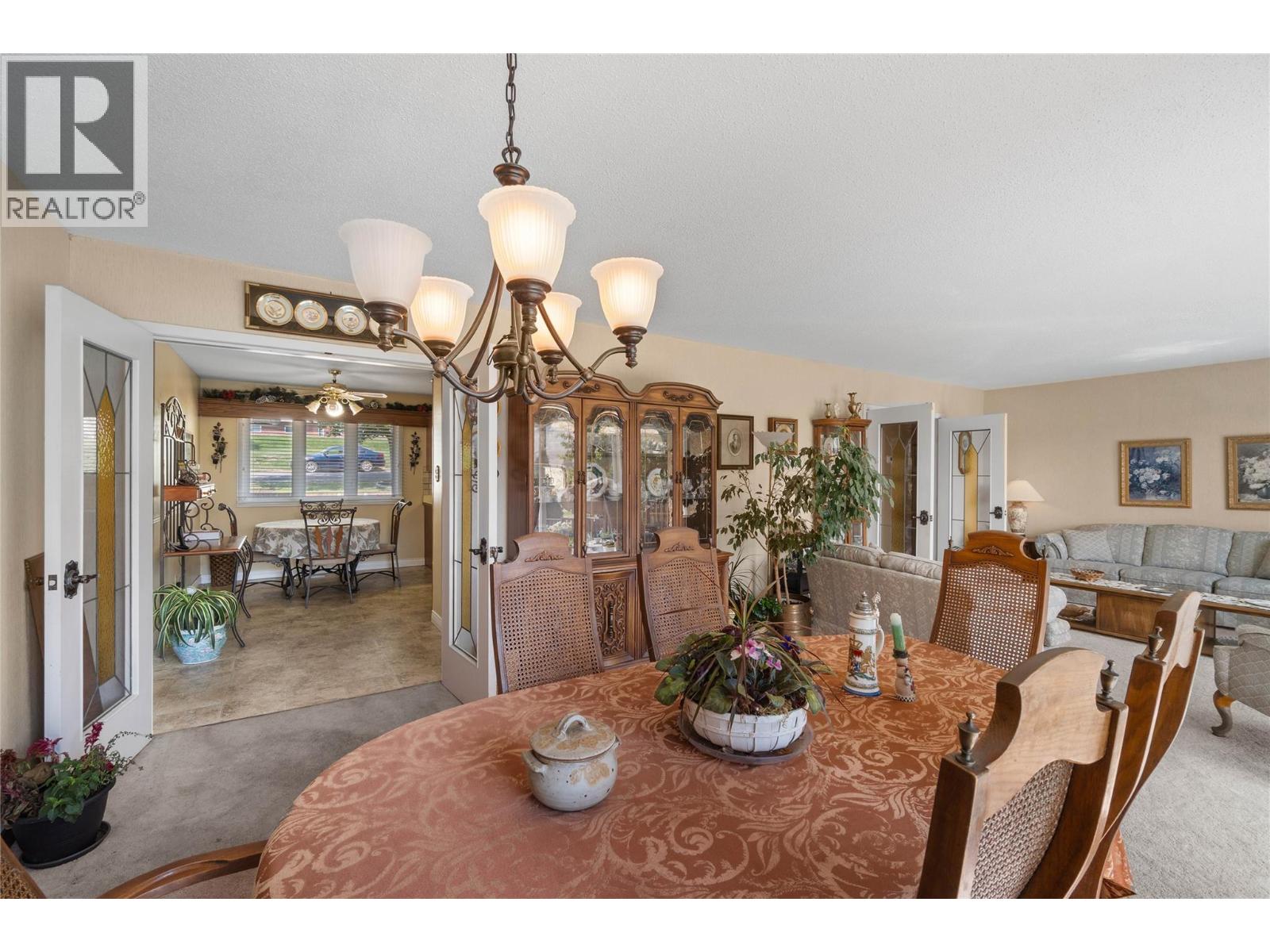 857 Orcrest Drive, Kamloops, British Columbia  V2B 6T3 - Photo 13 - 10397824