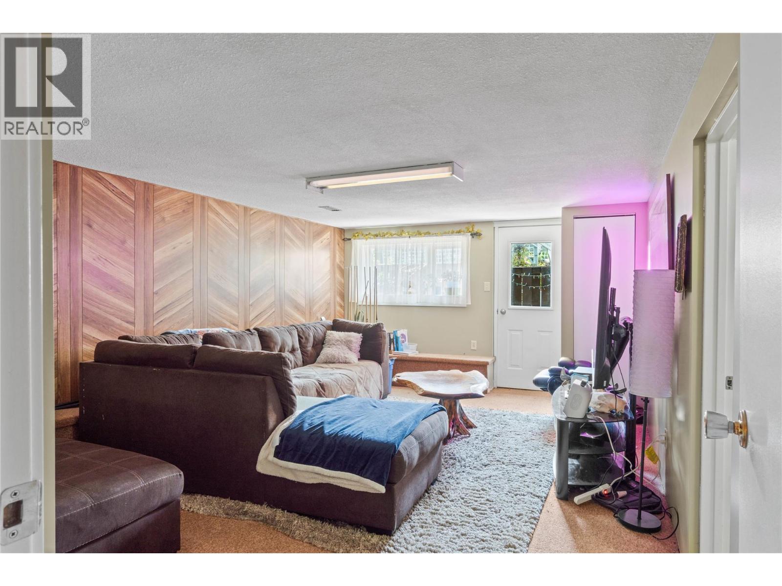 857 Orcrest Drive, Kamloops, British Columbia  V2B 6T3 - Photo 23 - 10397824