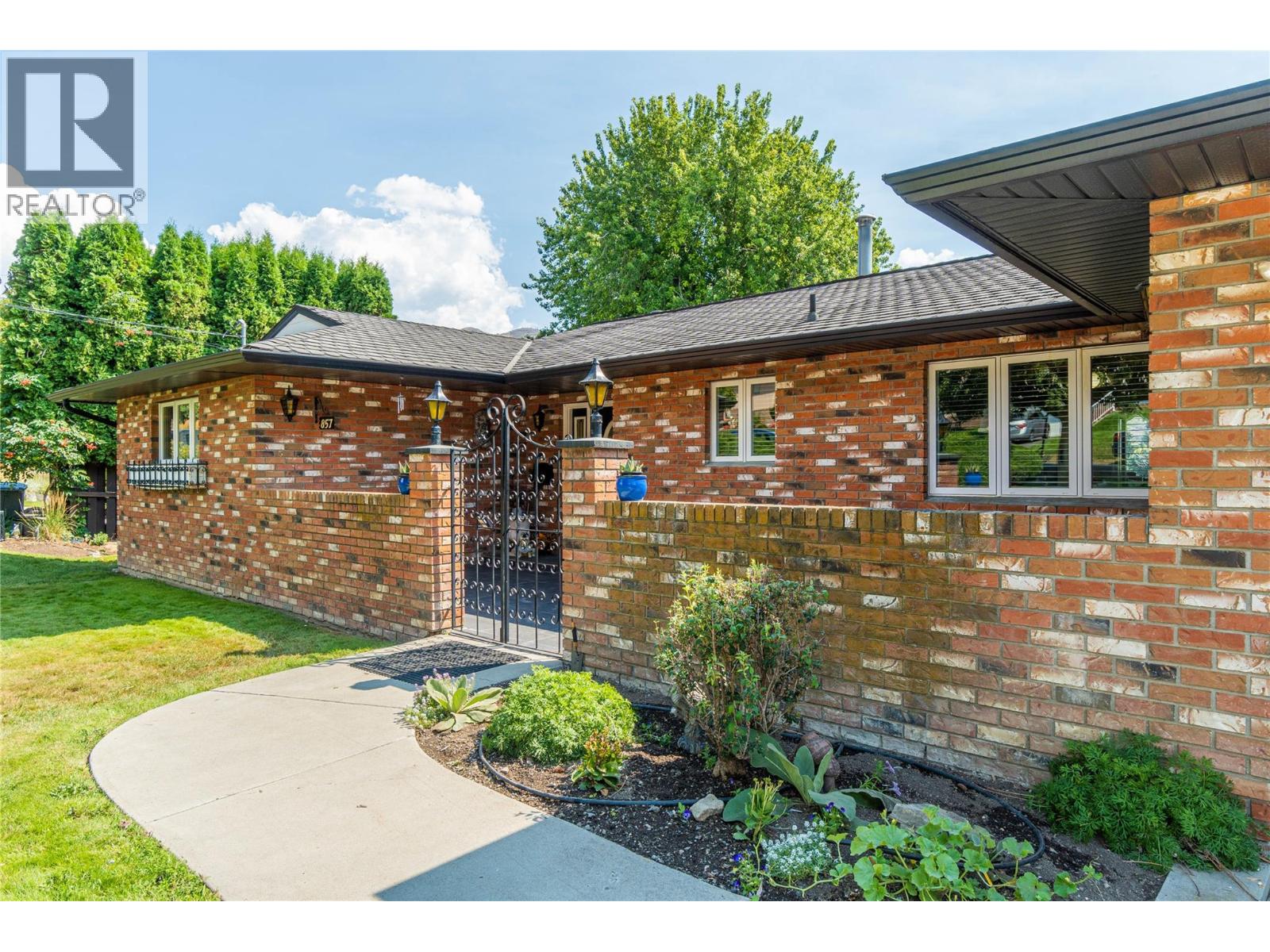 857 Orcrest Drive, Kamloops, British Columbia  V2B 6T3 - Photo 41 - 10397824