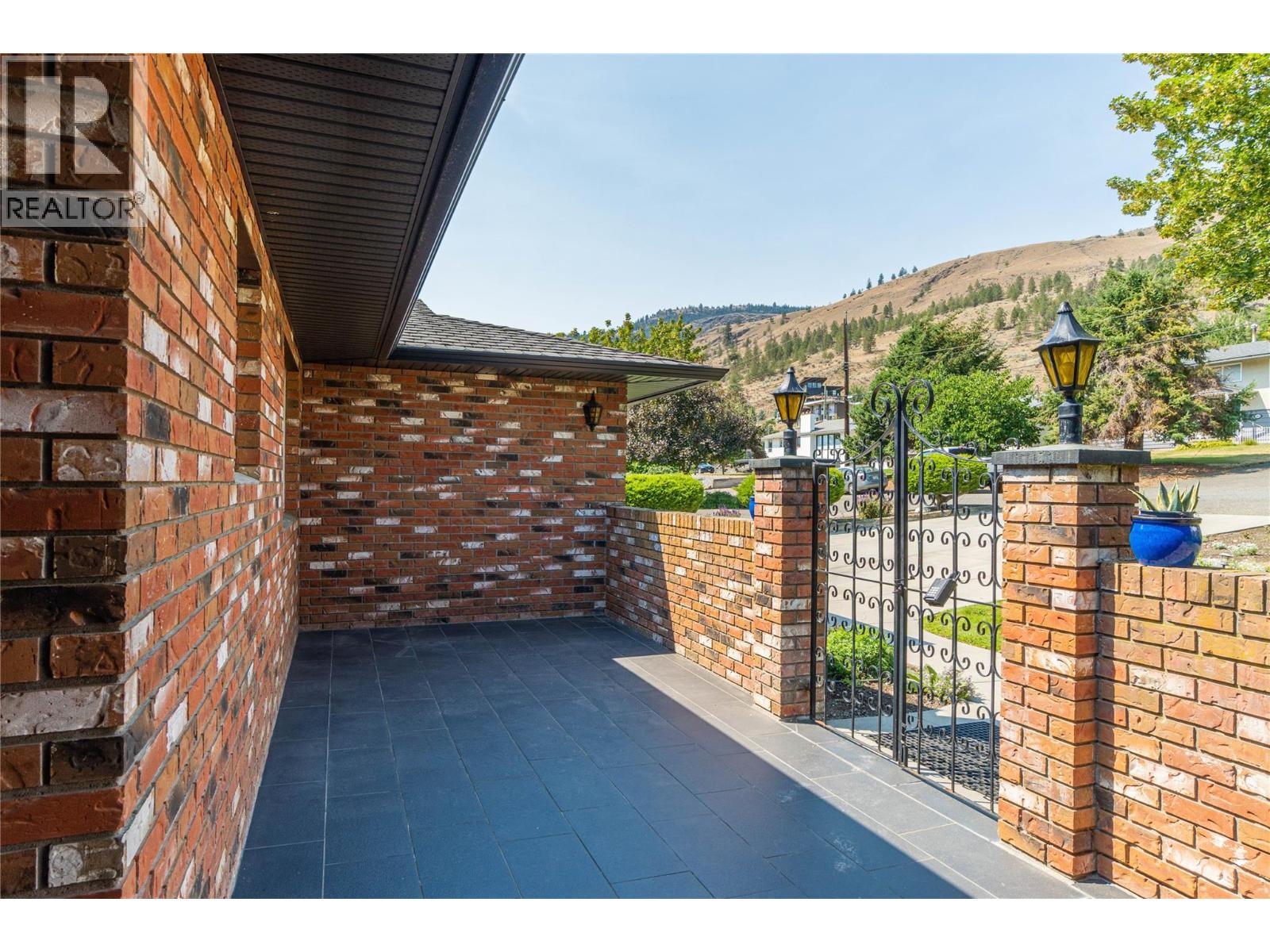 857 Orcrest Drive, Kamloops, British Columbia  V2B 6T3 - Photo 42 - 10397824